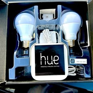 *********MUST SEE  BRAND NEW OMG********** Philips Hue White light starter kit